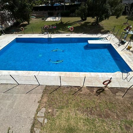 Piscina Terrazza Seaview Apartment Беналмадена Екстериор снимка